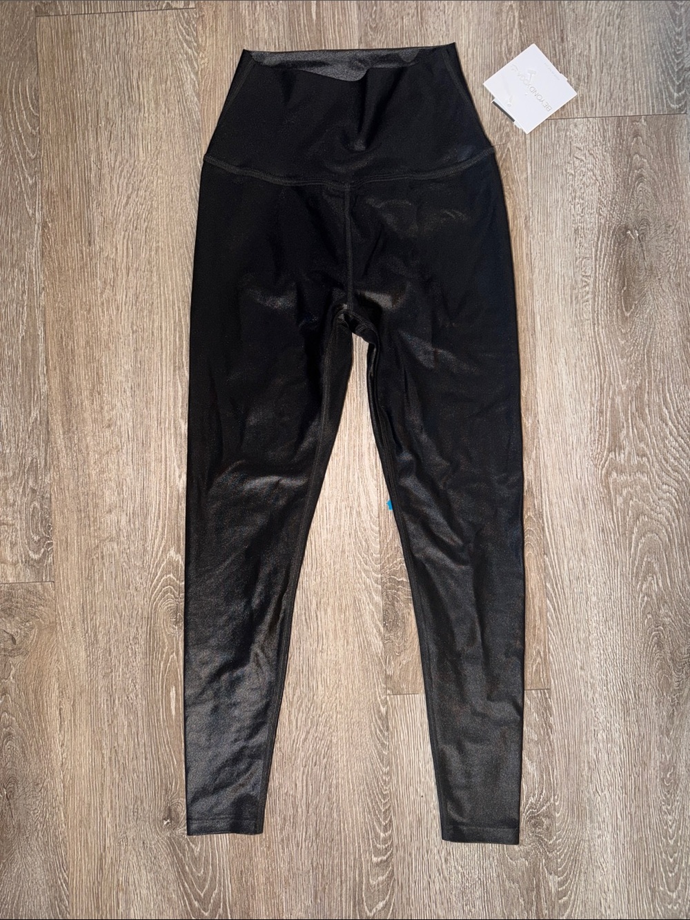 New Beyond Yoga High-Waist Black Leggings power shine workout medium